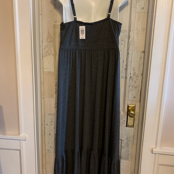 NWT torrid size 3 tiered maxi dress - Picture 8 of 8